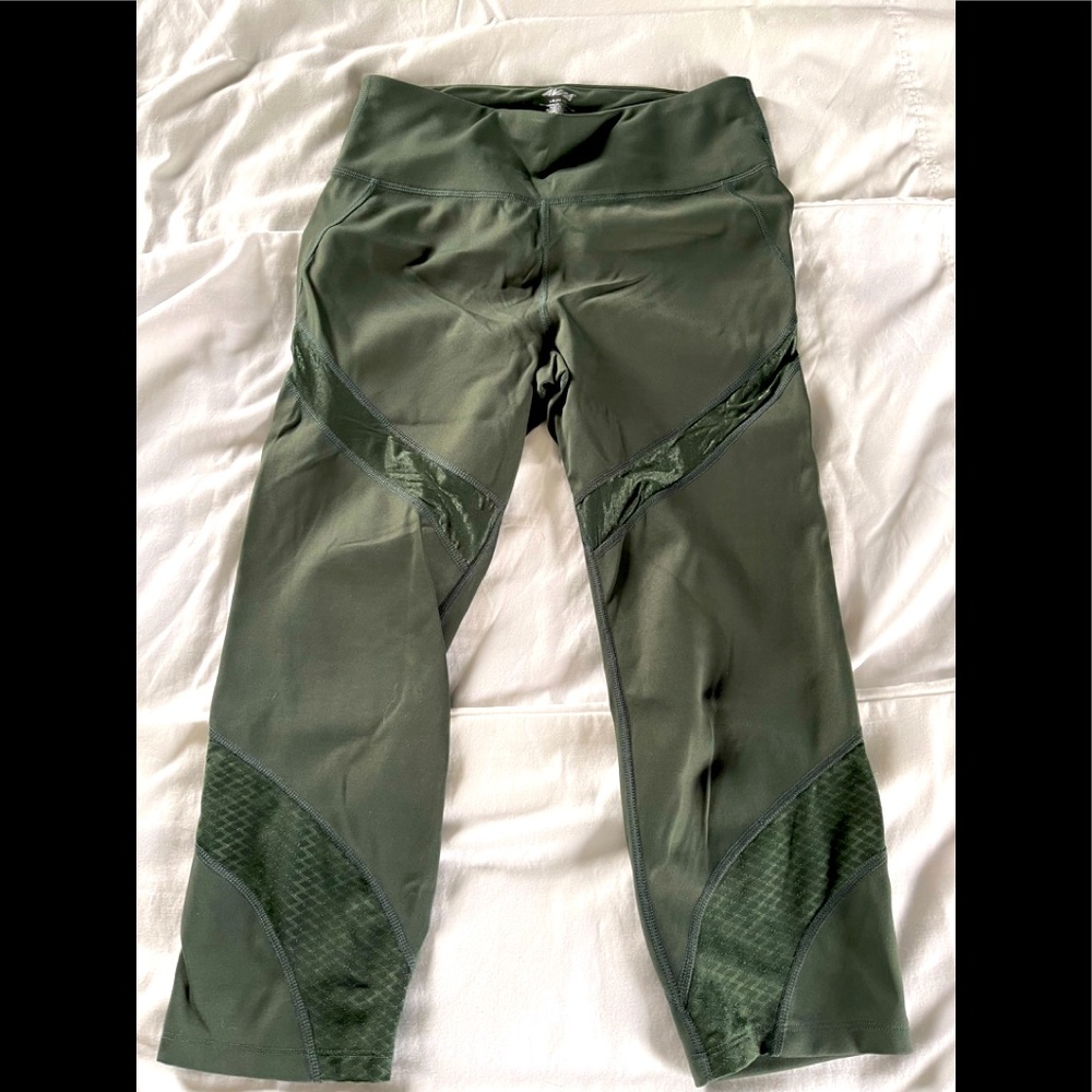 Womens Athletic Leggins